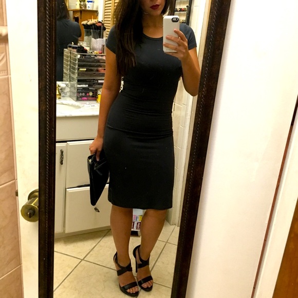 Forever 21 - Grey dress - Picture 1 of 2